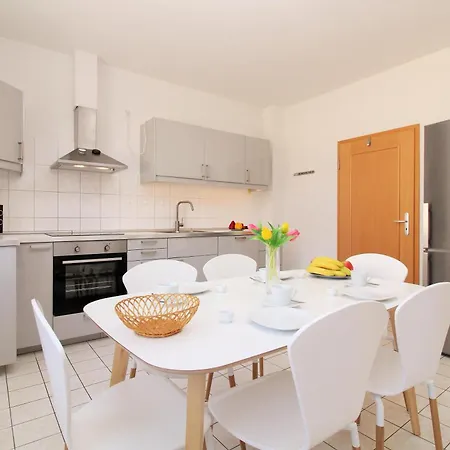Haus Triton 6 Apartment Kuehlungsborn