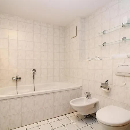 Haus Triton 6 Apartment Kuehlungsborn